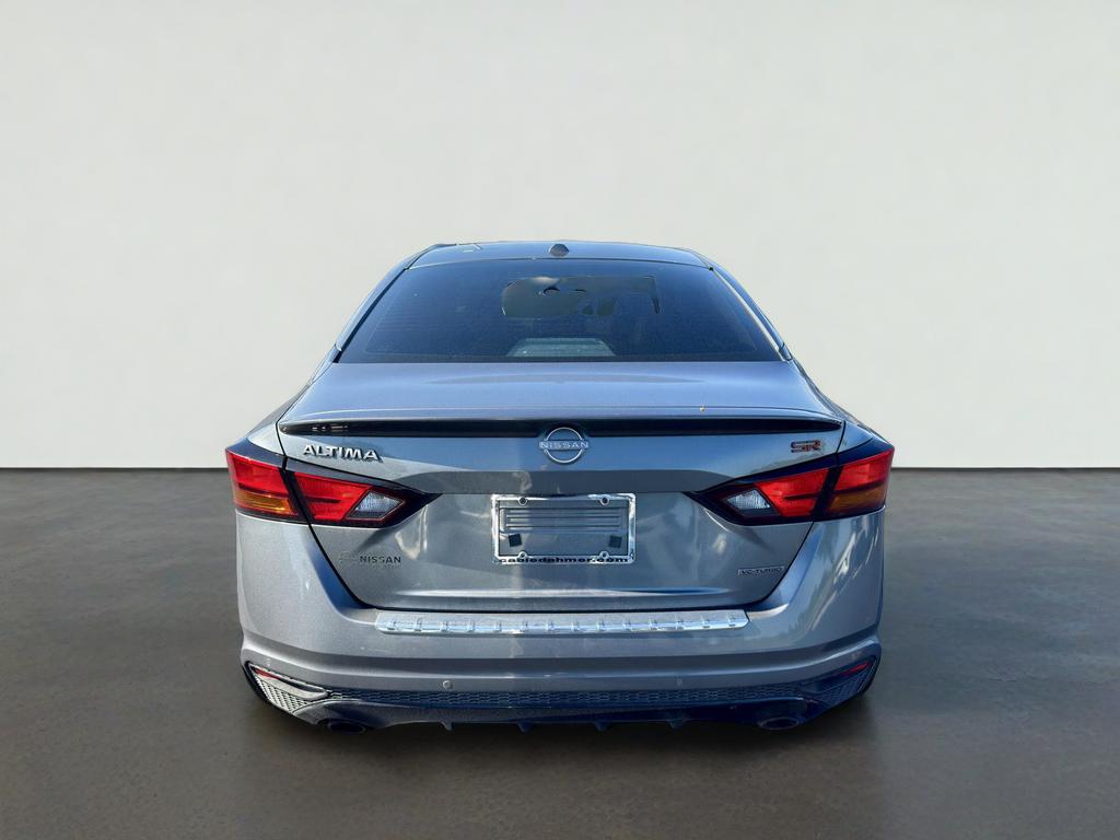2023 Nissan Altima 2.0 SR