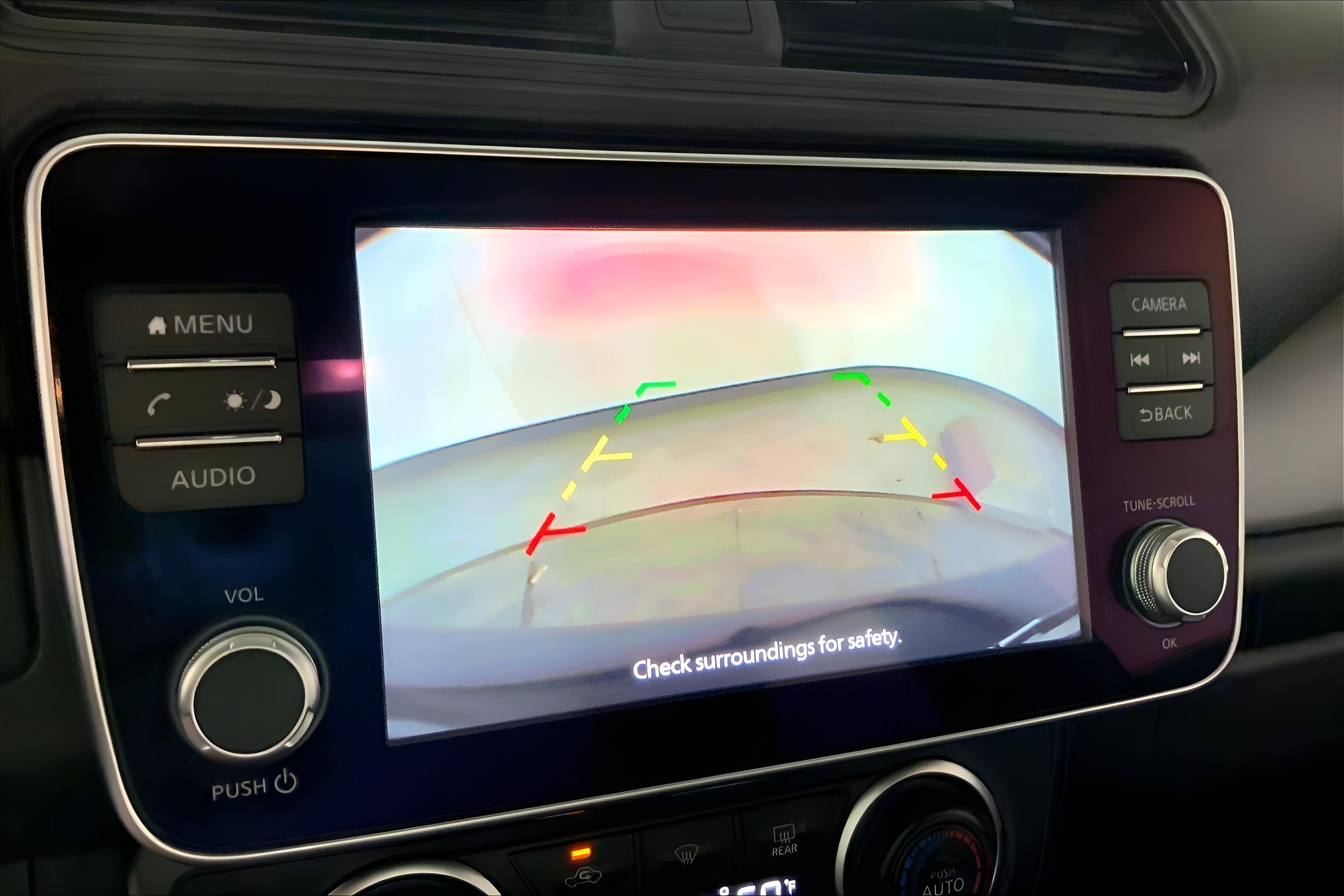 2023 Nissan LEAF S