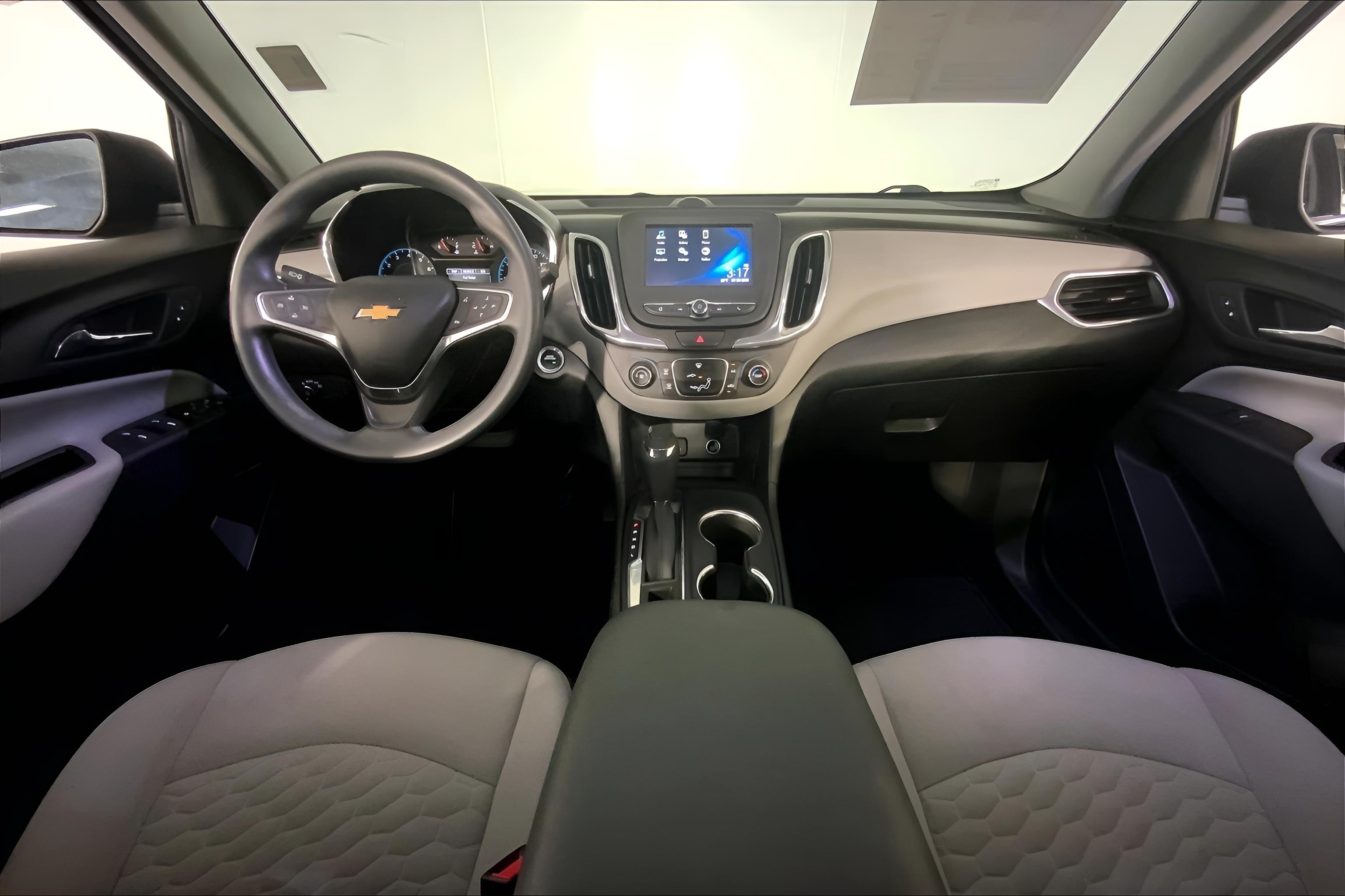 2018 Chevrolet Equinox LS