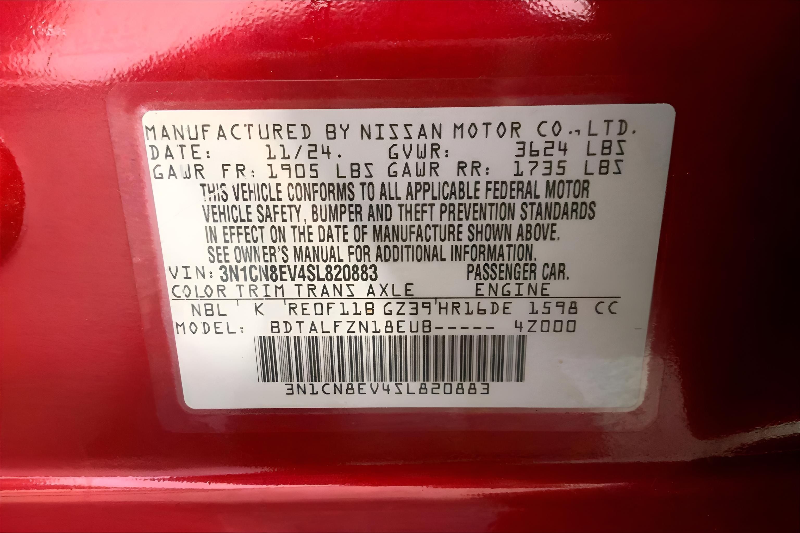 2025 Nissan Versa SV