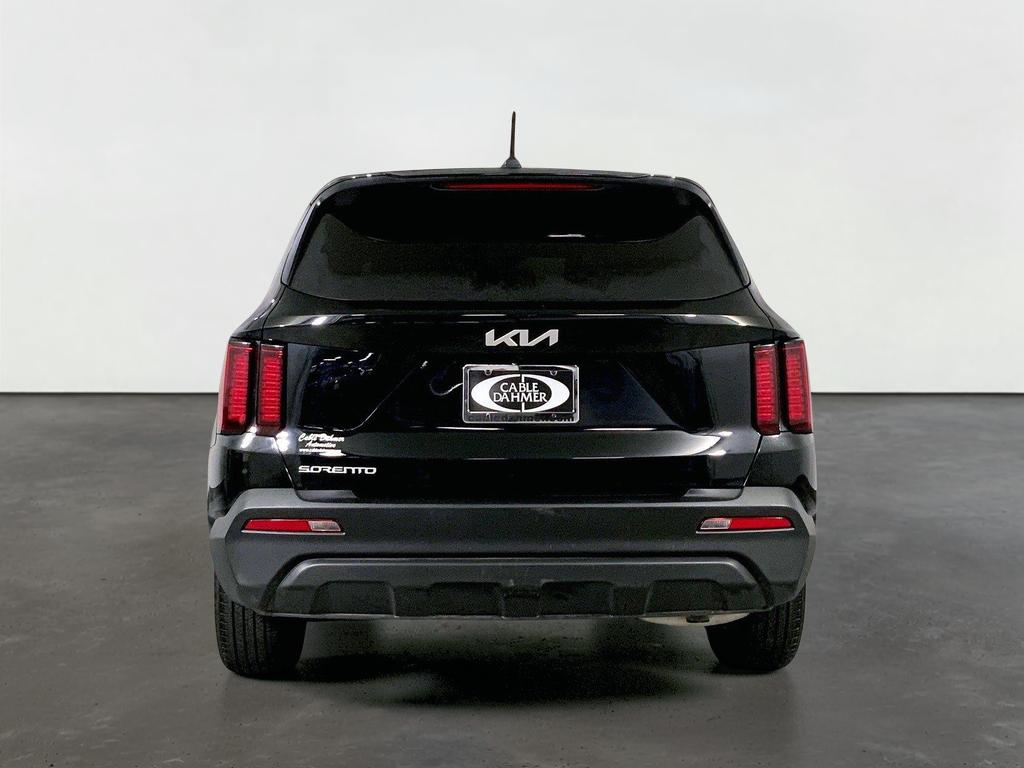 2023 Kia Sorento LX