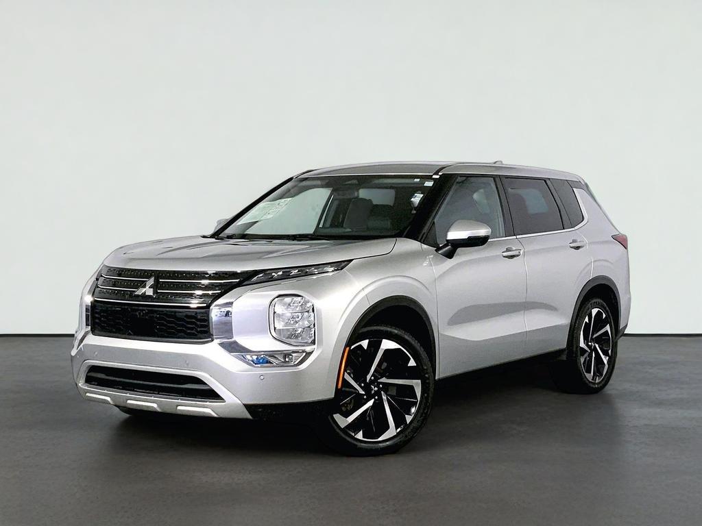 2024 Mitsubishi Outlander SE Black Edition