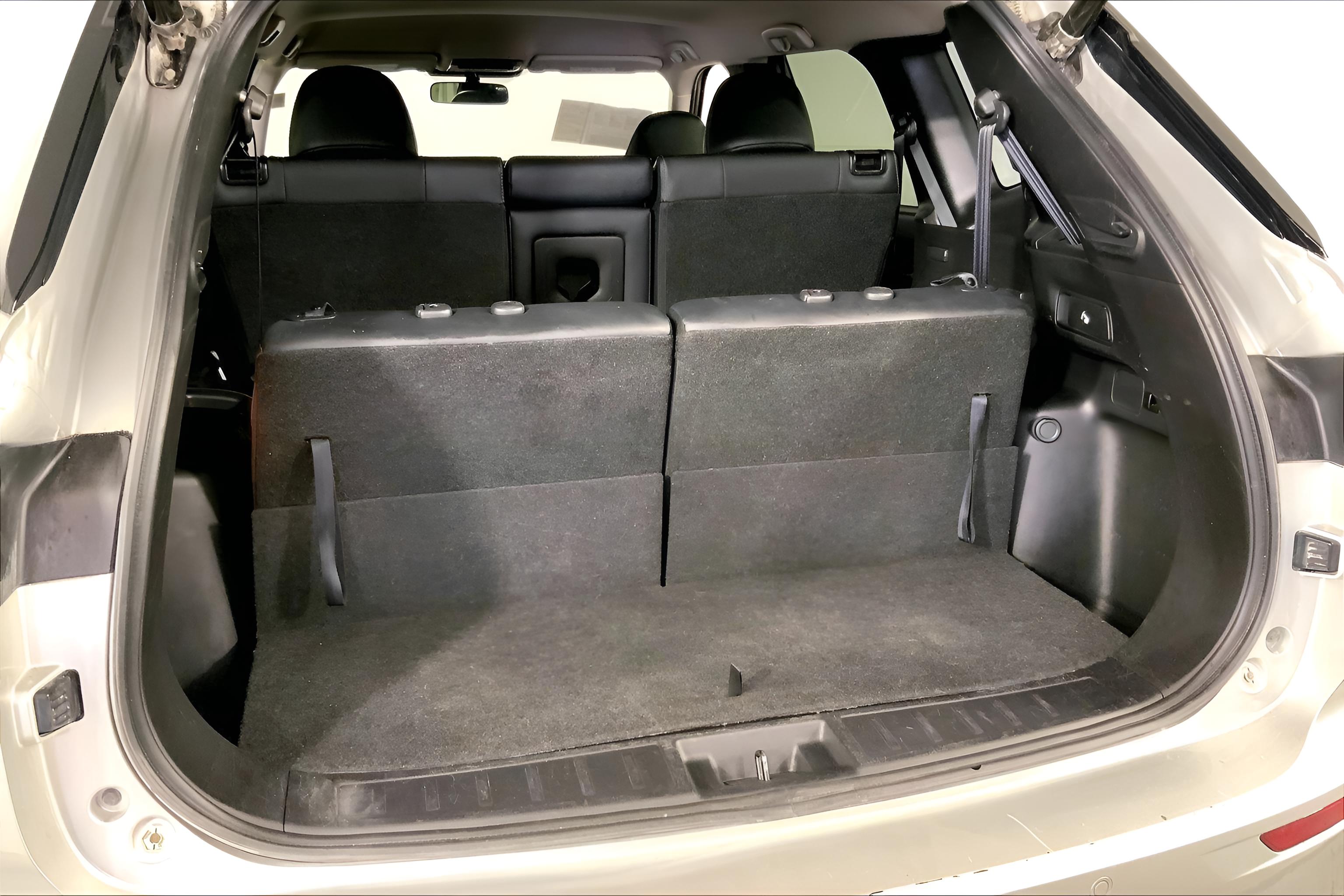 2024 Mitsubishi Outlander SE Black Edition