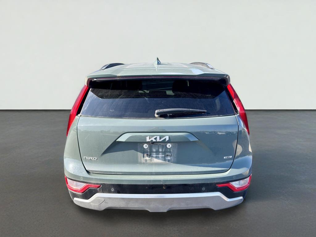 2024 Kia Niro SX