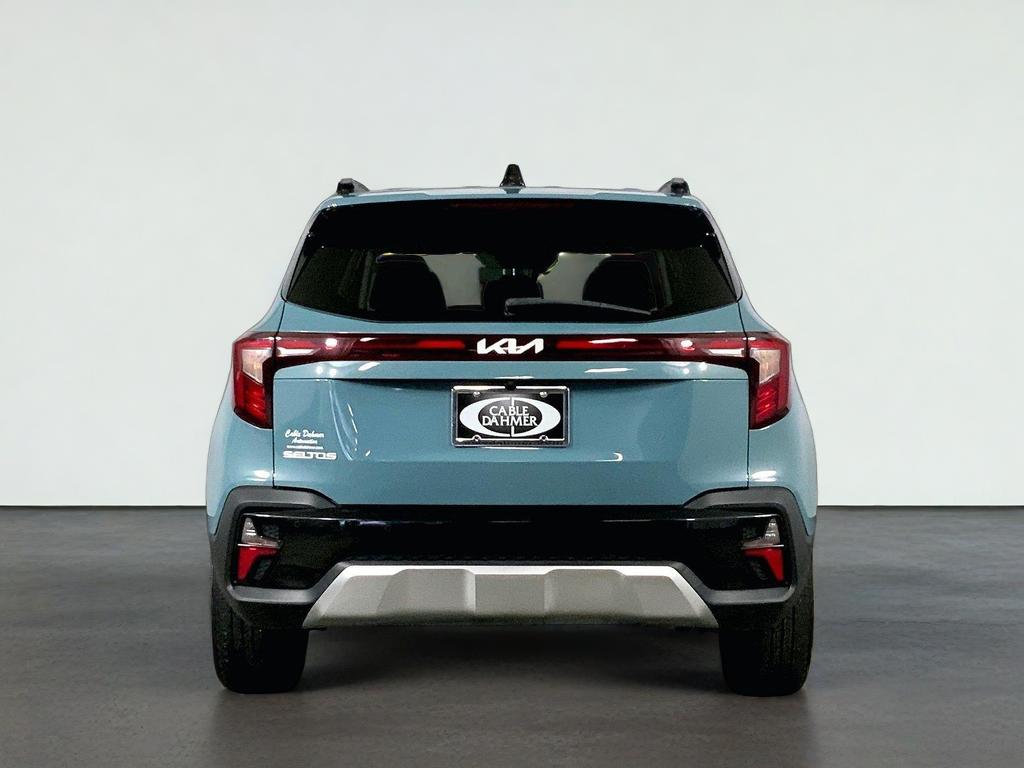 2025 Kia Seltos EX