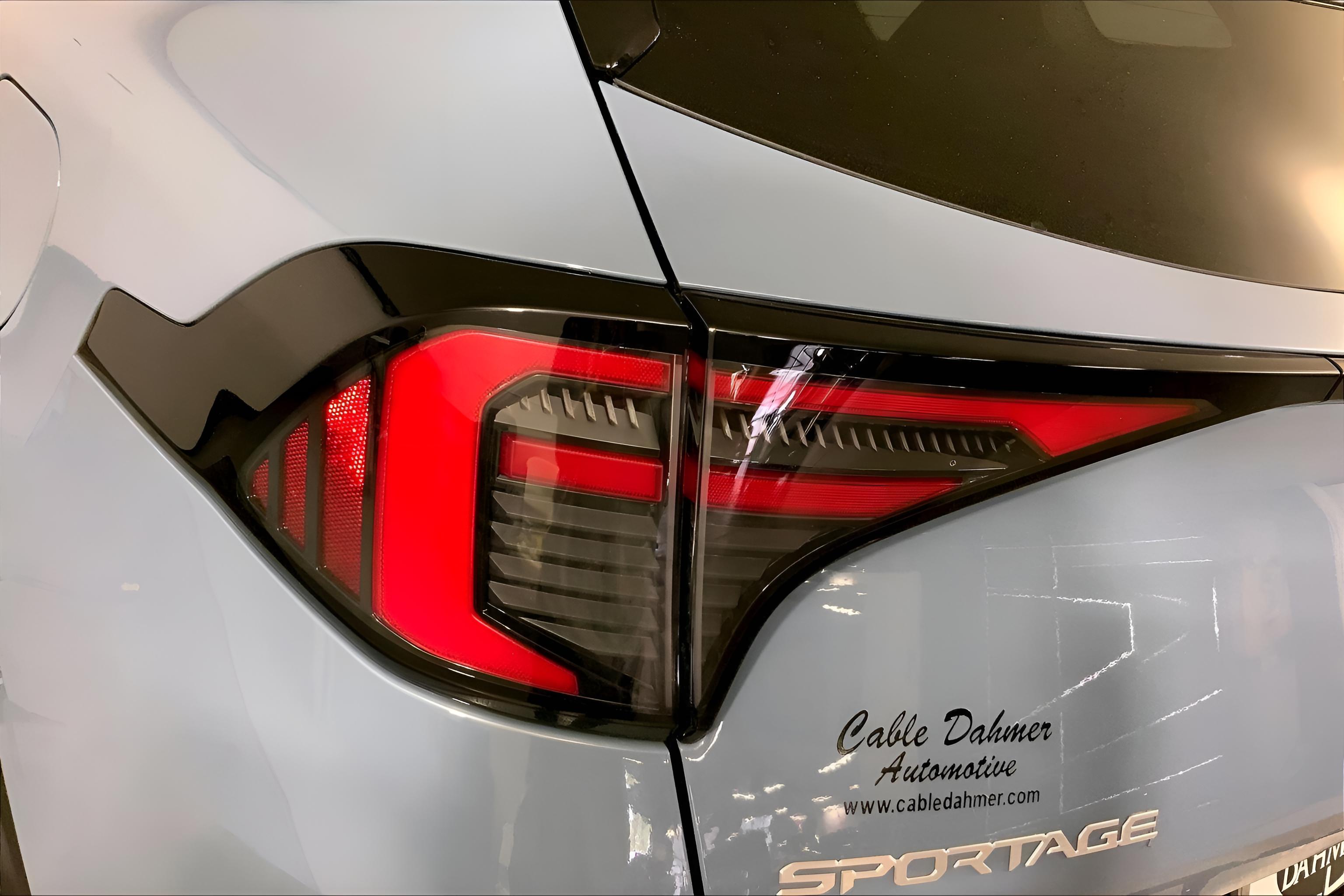2026 Kia Sportage Hybrid S