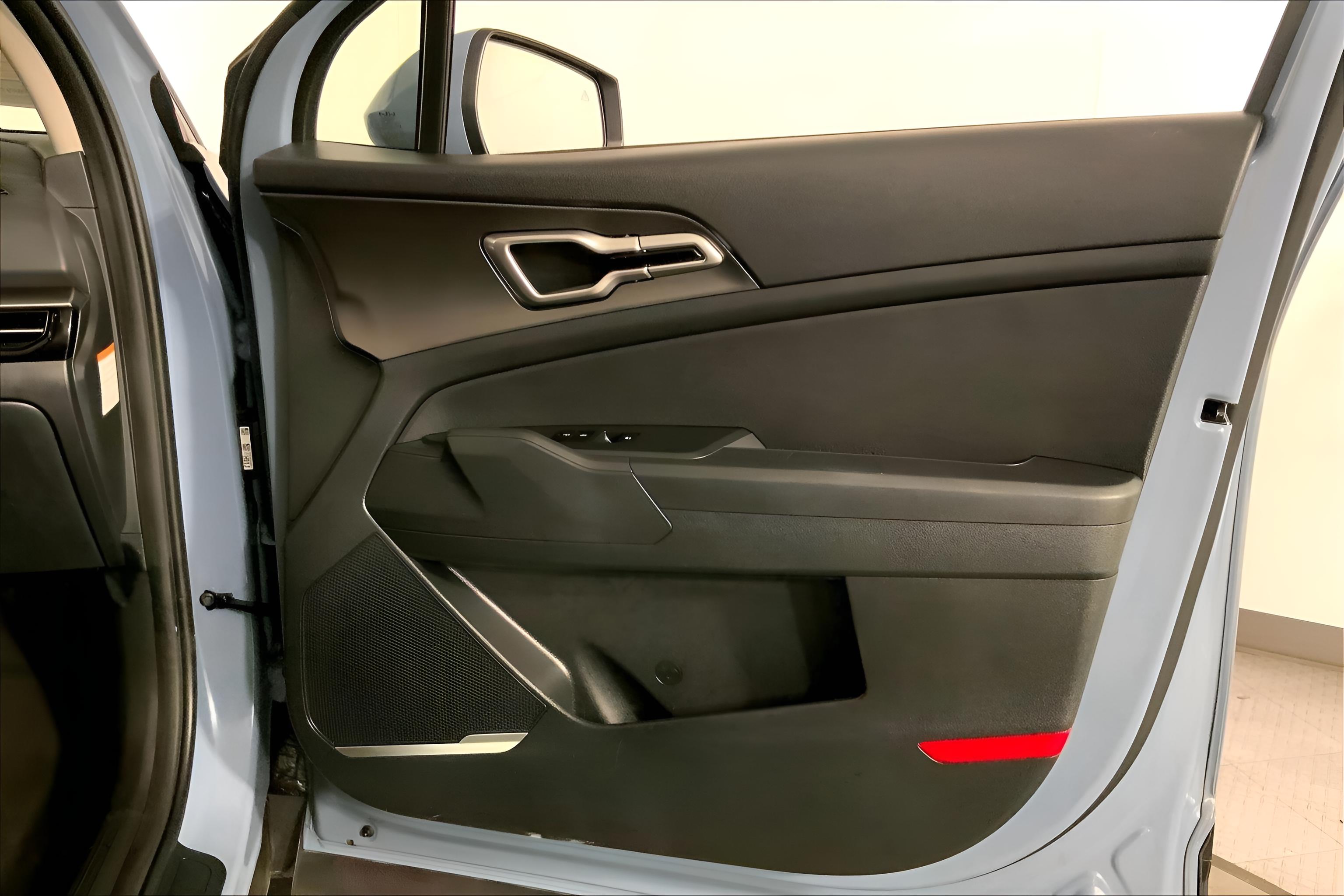 2026 Kia Sportage Hybrid S