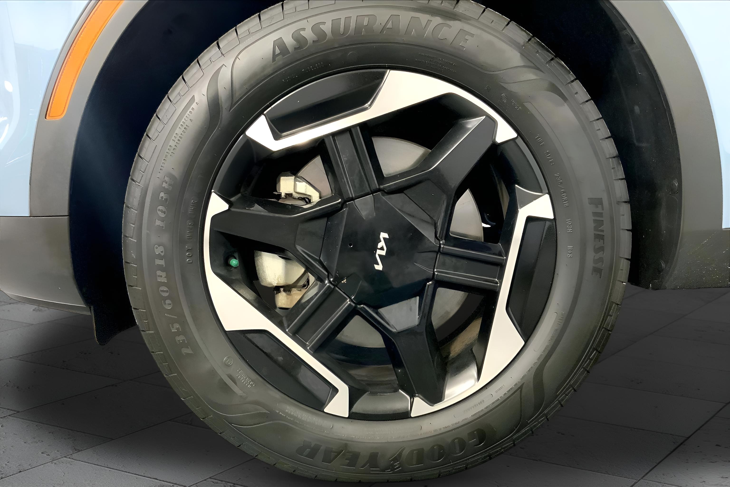 2026 Kia Sportage Hybrid S