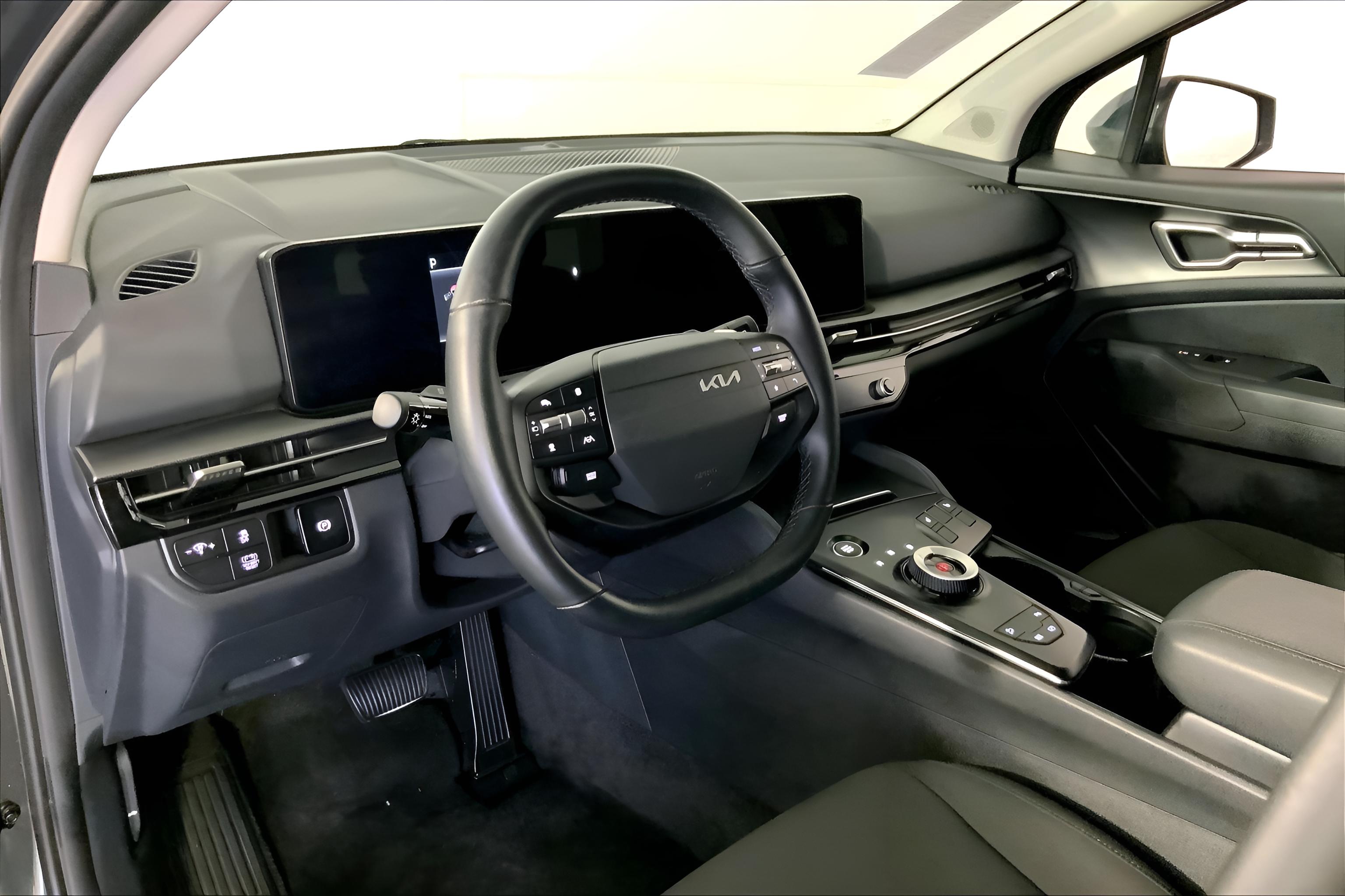 2026 Kia Sportage Hybrid S