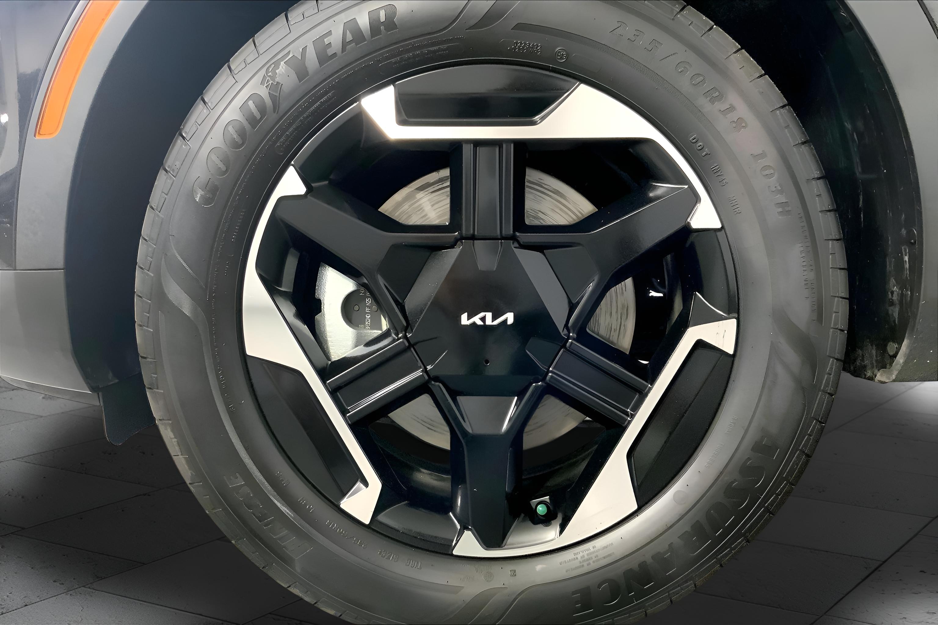2026 Kia Sportage Hybrid S