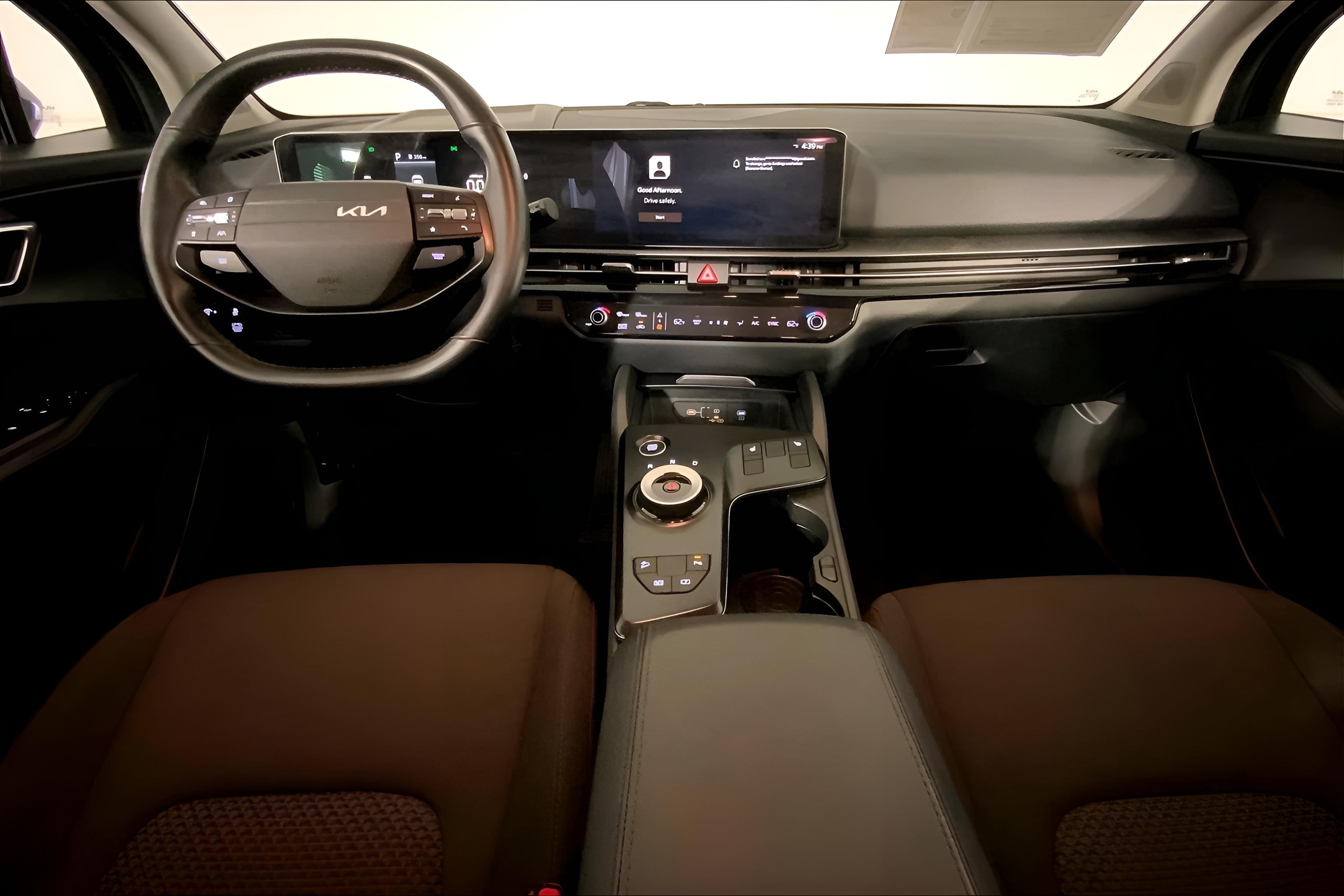 2026 Kia Sportage Hybrid S