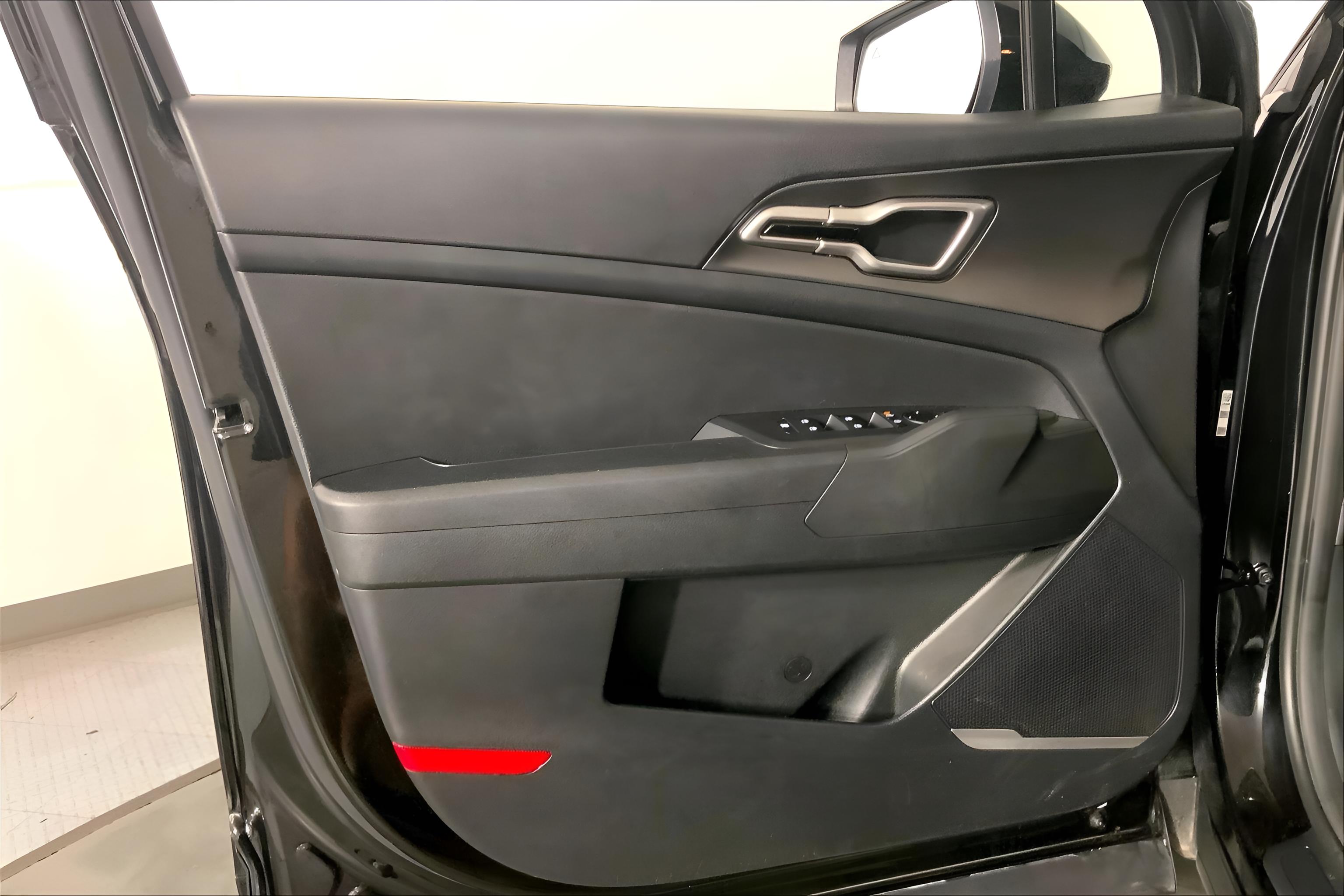 2026 Kia Sportage Hybrid S