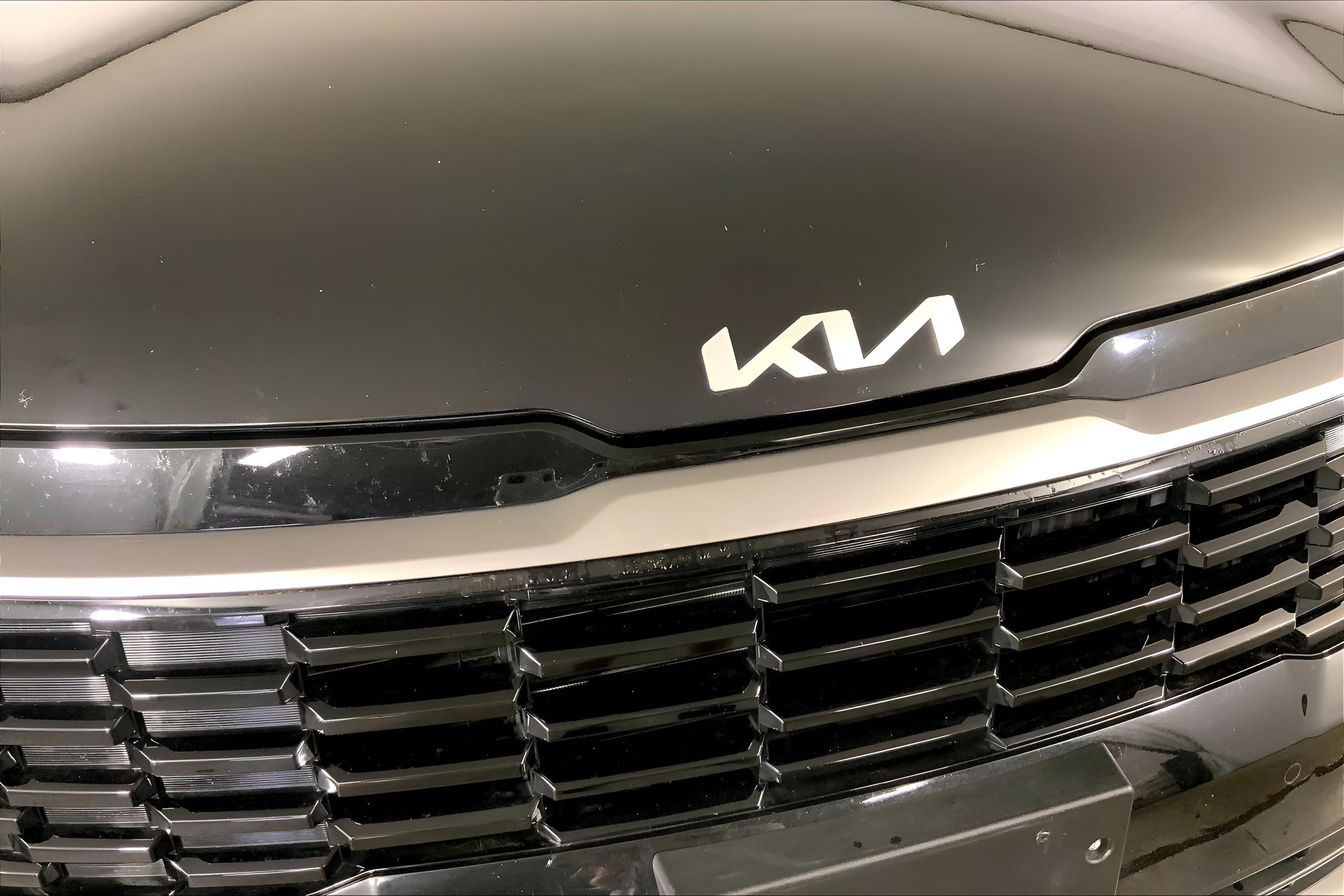 2026 Kia Sportage Hybrid S