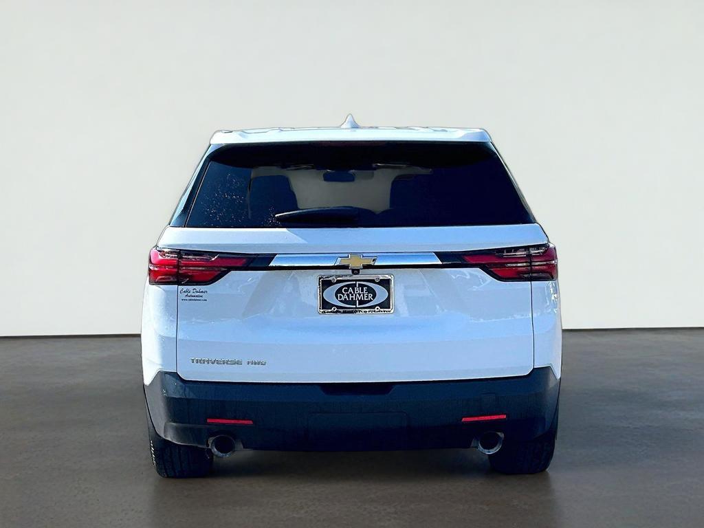 2022 Chevrolet Traverse LS