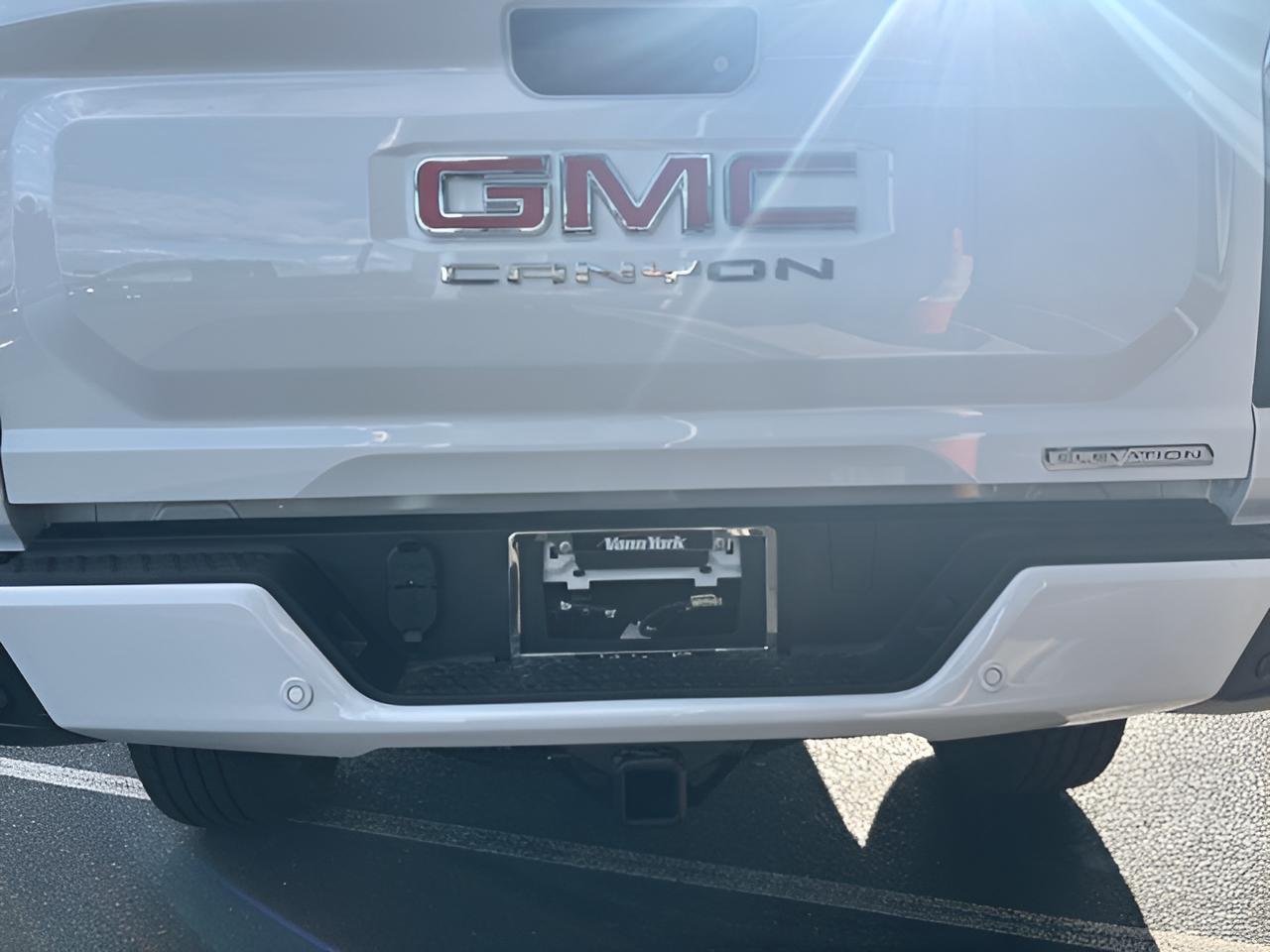 2026 GMC Canyon Elevation
