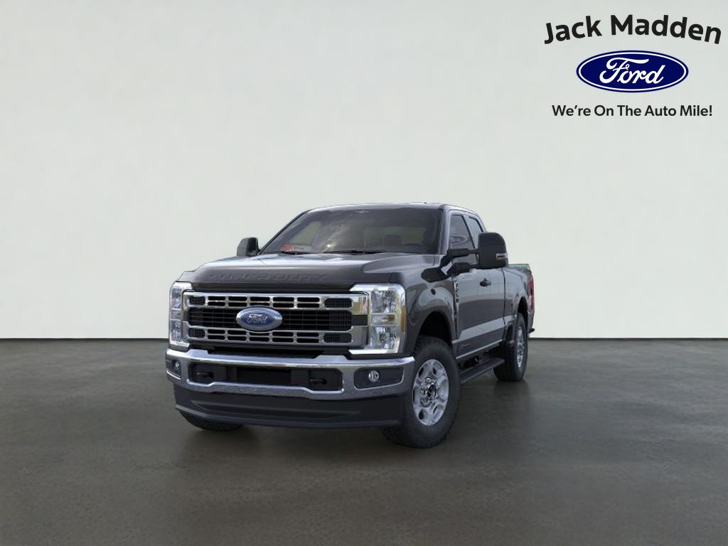 2026 Ford Super Duty F-250® XLT