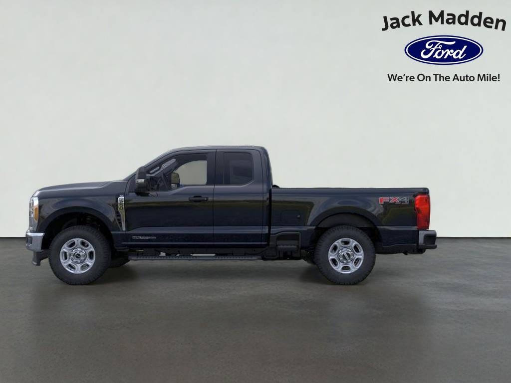 2026 Ford Super Duty F-250® XLT