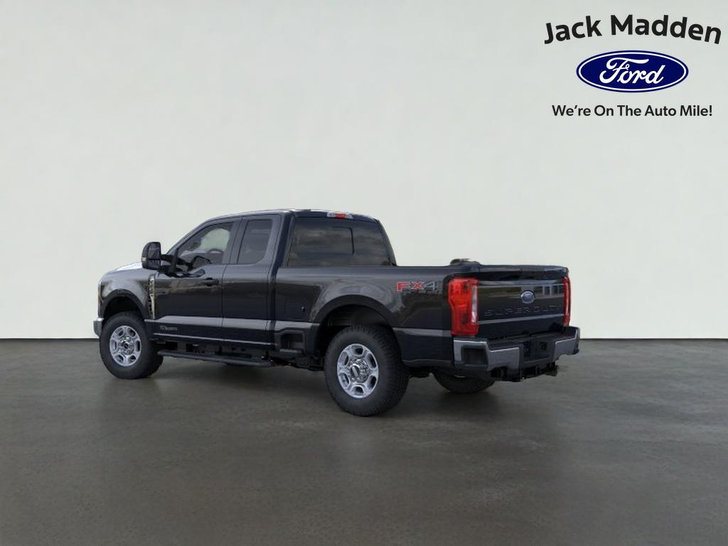 2026 Ford Super Duty F-250® XLT