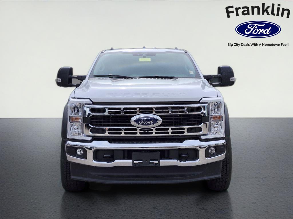 2025 Ford F-550SD XL DRW w/ 12' DynaPro LS Landscape Body