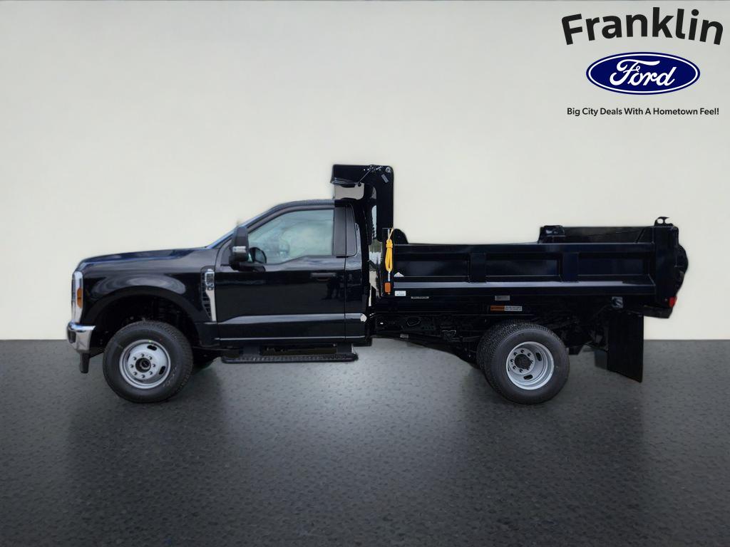 2026 Ford F-350SD XL DRW w/ 9' Super Hauler 3-4 YD Dump Body