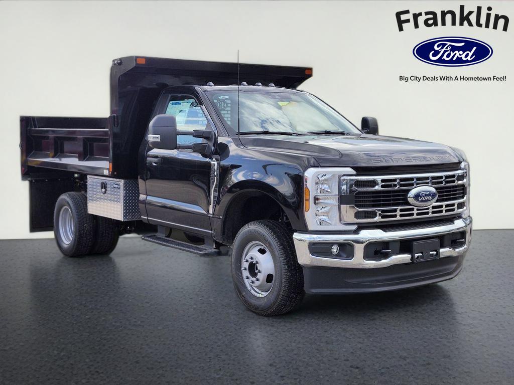 2026 Ford F-350SD XL DRW w/ 9' Super Hauler 3-4 YD Dump Body