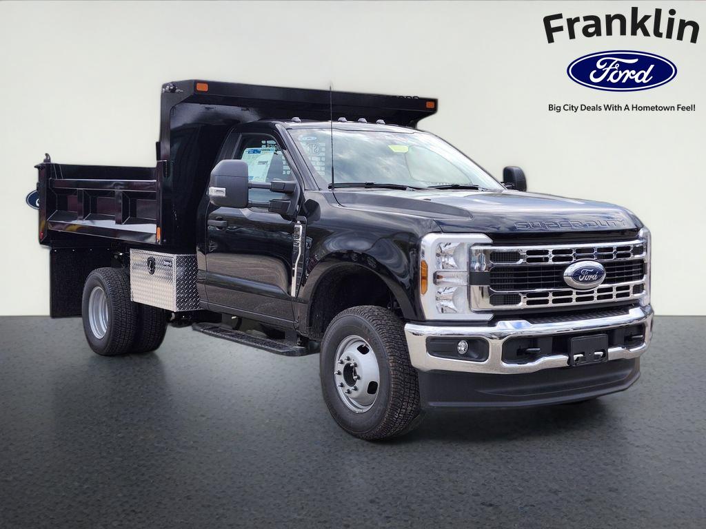 2026 Ford F-350SD XL DRW w/ 9' Super Hauler 3-4 YD Dump Body