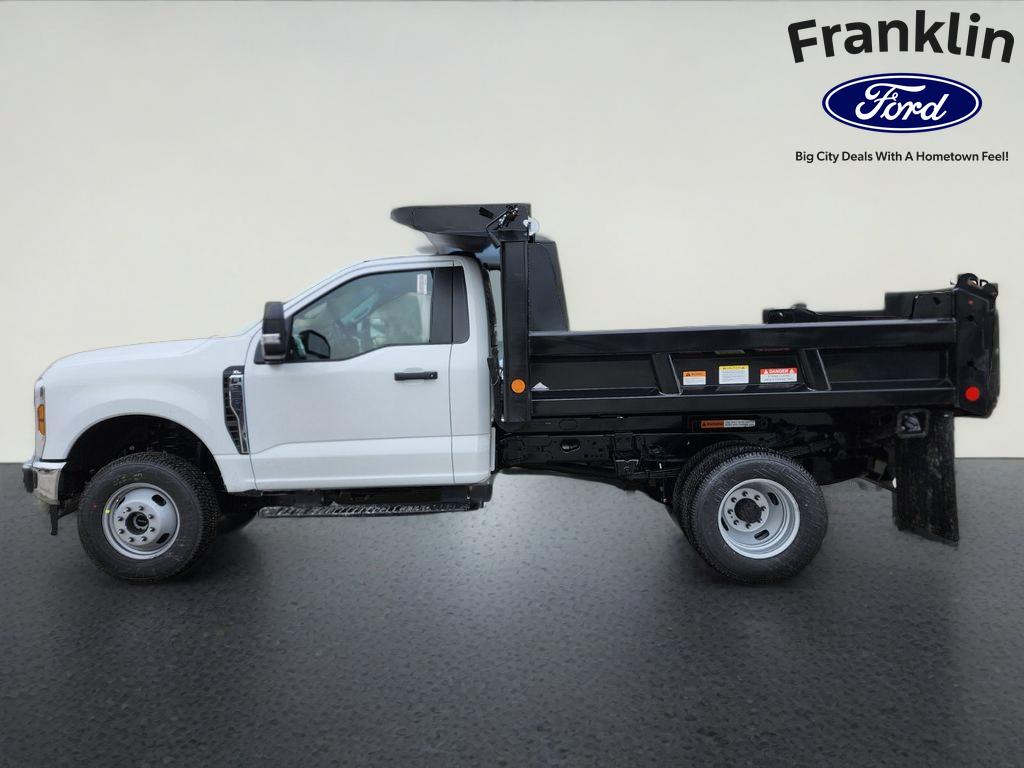 2026 Ford F-350SD XL DRW w/9' Reading Marauder 3 Dump Body