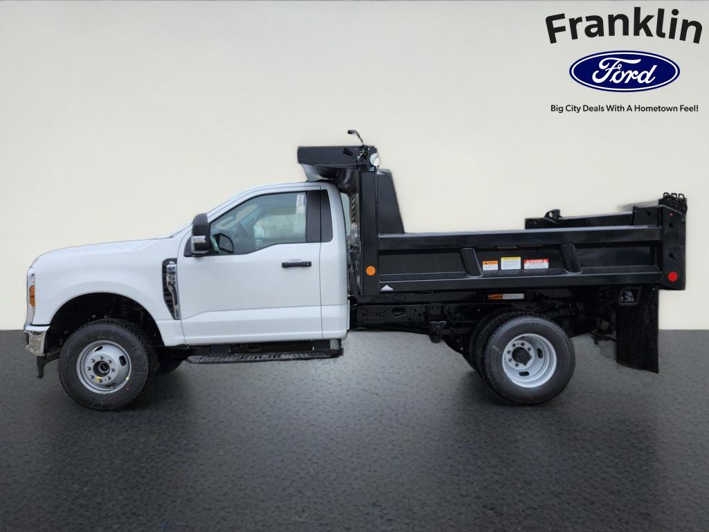 2026 Ford F-350SD XL DRW w/9' Reading Marauder 3 Dump Body