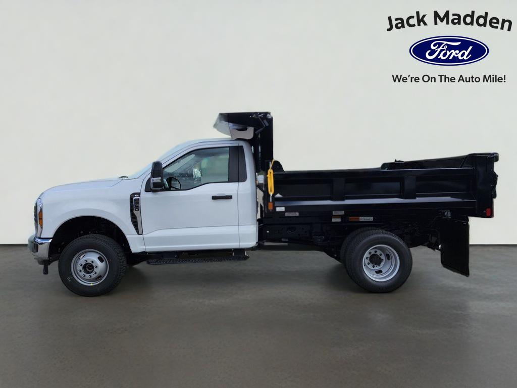 2026 Ford F-350SD XL DRW w/ 9' Super Hauler 3-4 YD Dump Body