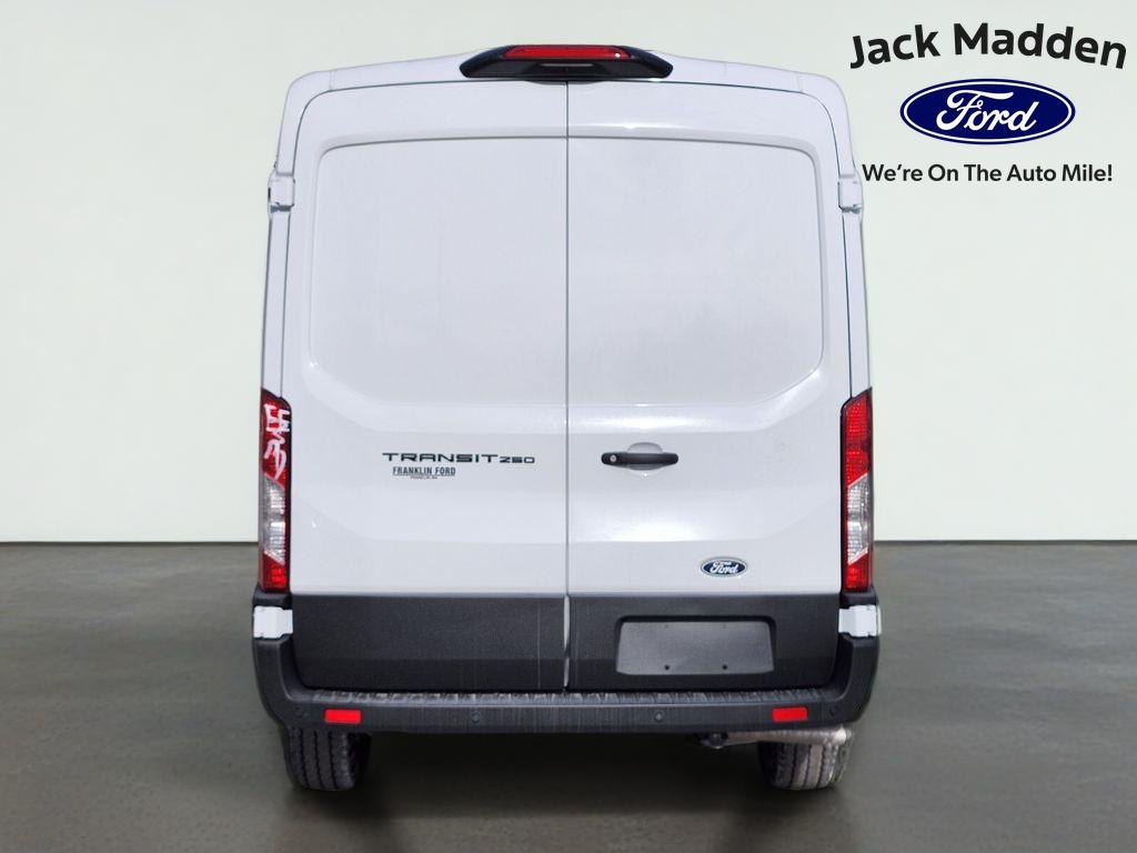 2026 Ford Transit-250 Med Roof LWB