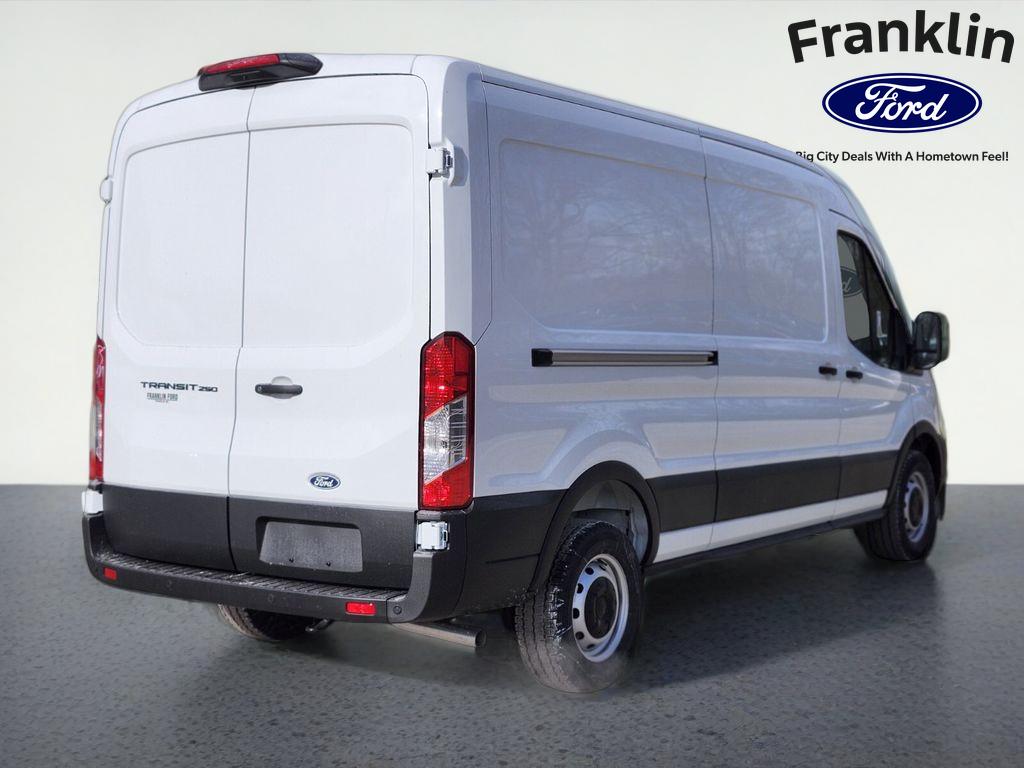 2026 Ford Transit-250 Med Roof LWB