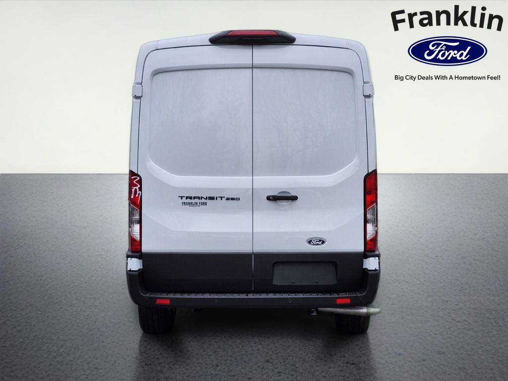 2026 Ford Transit-250 Med Roof LWB