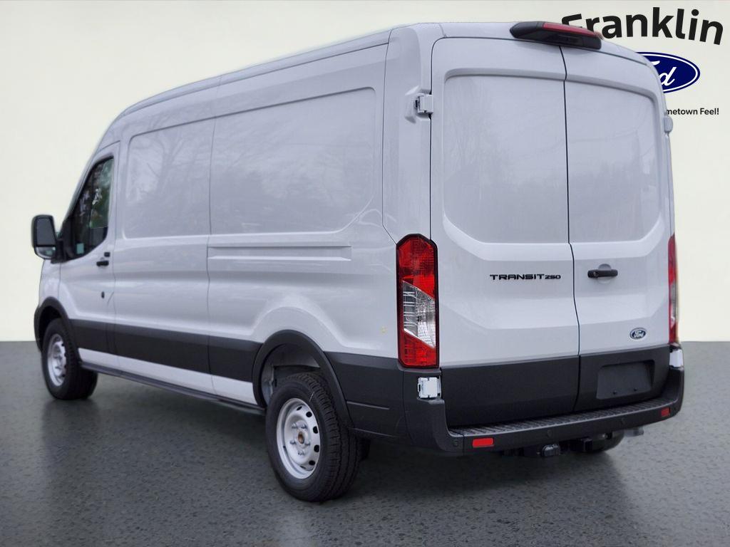 2026 Ford Transit-250 Med Roof LWB