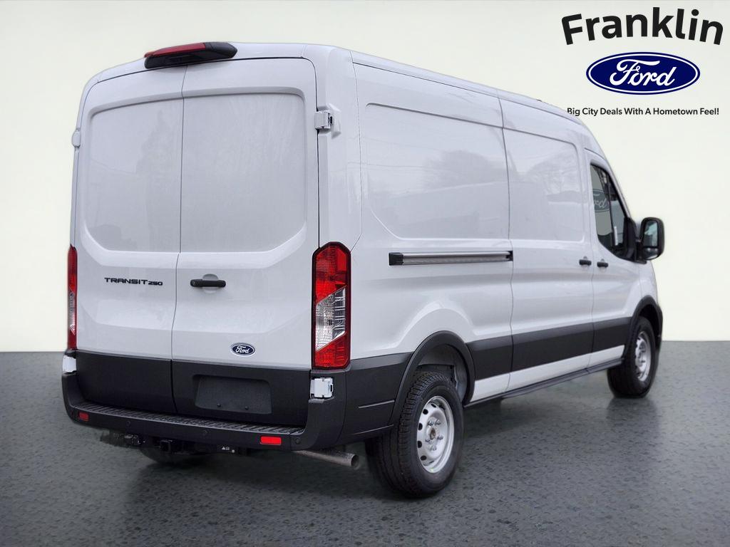 2026 Ford Transit-250 Med Roof LWB