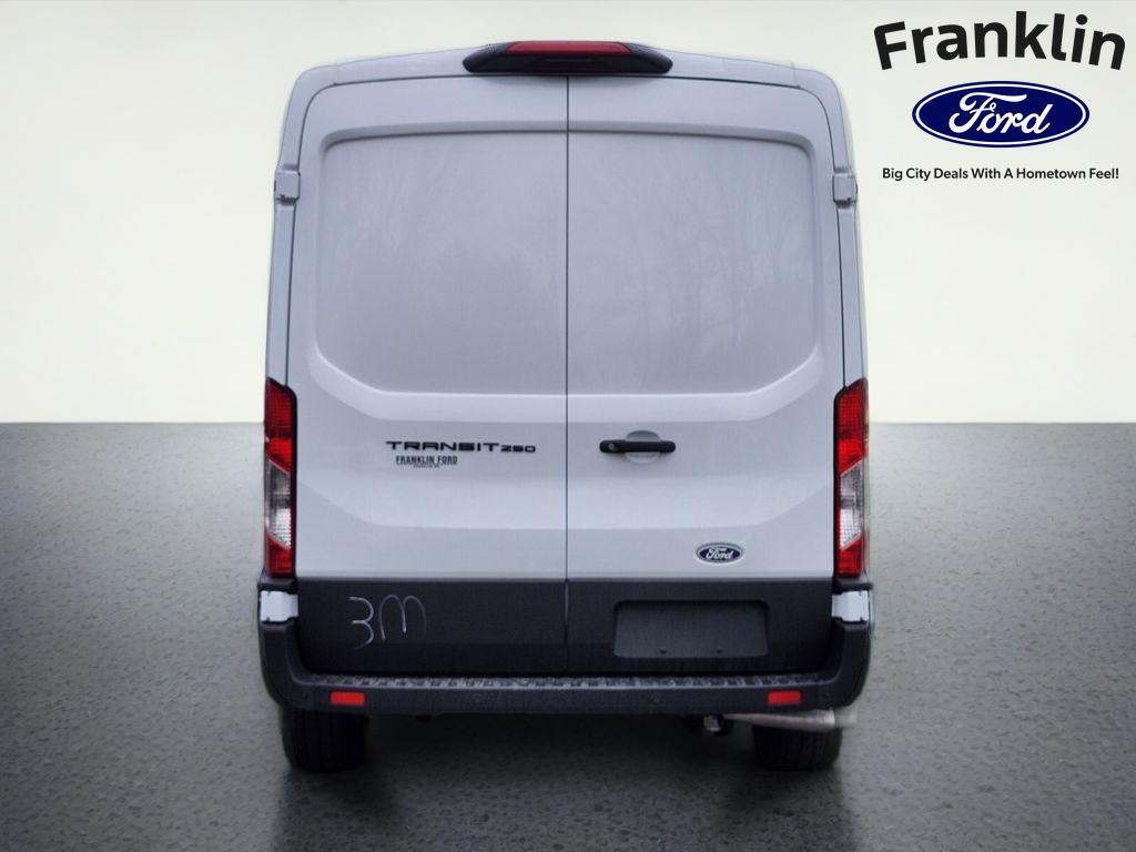 2026 Ford Transit-250 Med Roof LWB