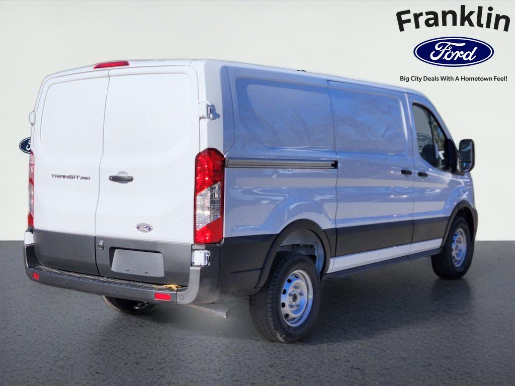 2026 Ford Transit-250 Low Roof SWB