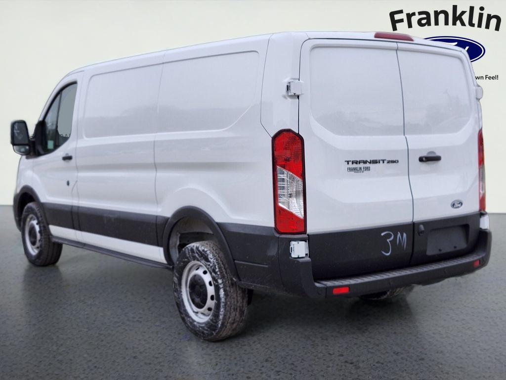 2026 Ford Transit-250 Low Roof SWB