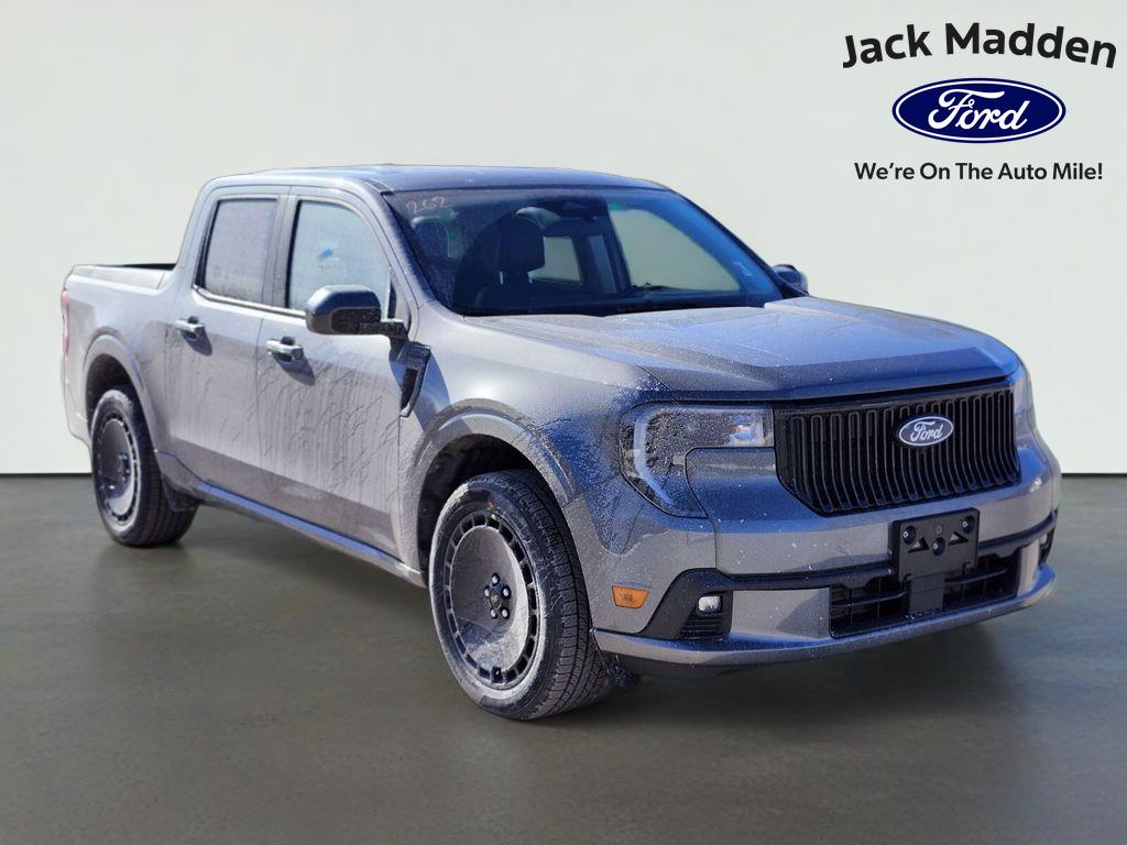 2026 Ford Maverick Lobo Standard