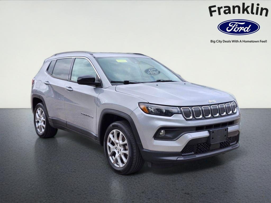 2022 Jeep Compass Latitude Lux
