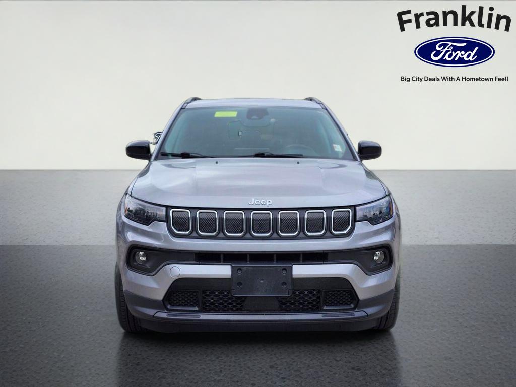 2022 Jeep Compass Latitude Lux
