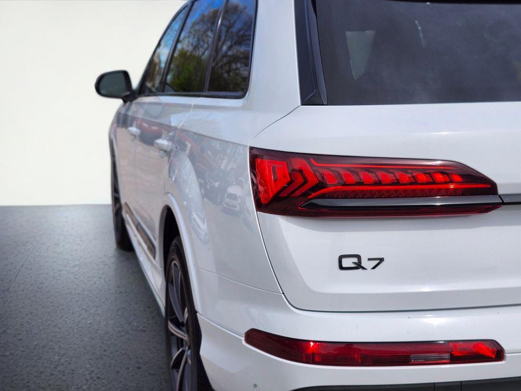 2023 Audi Q7 55 Premium Plus quattro