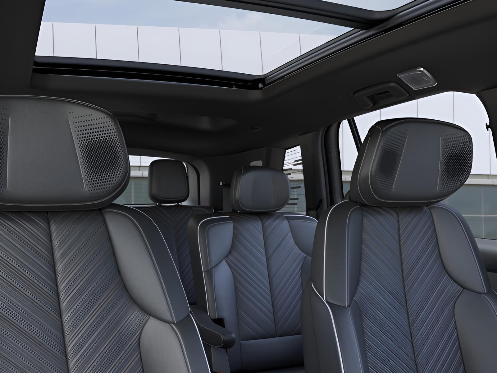 2026 Cadillac VISTIQ Platinum