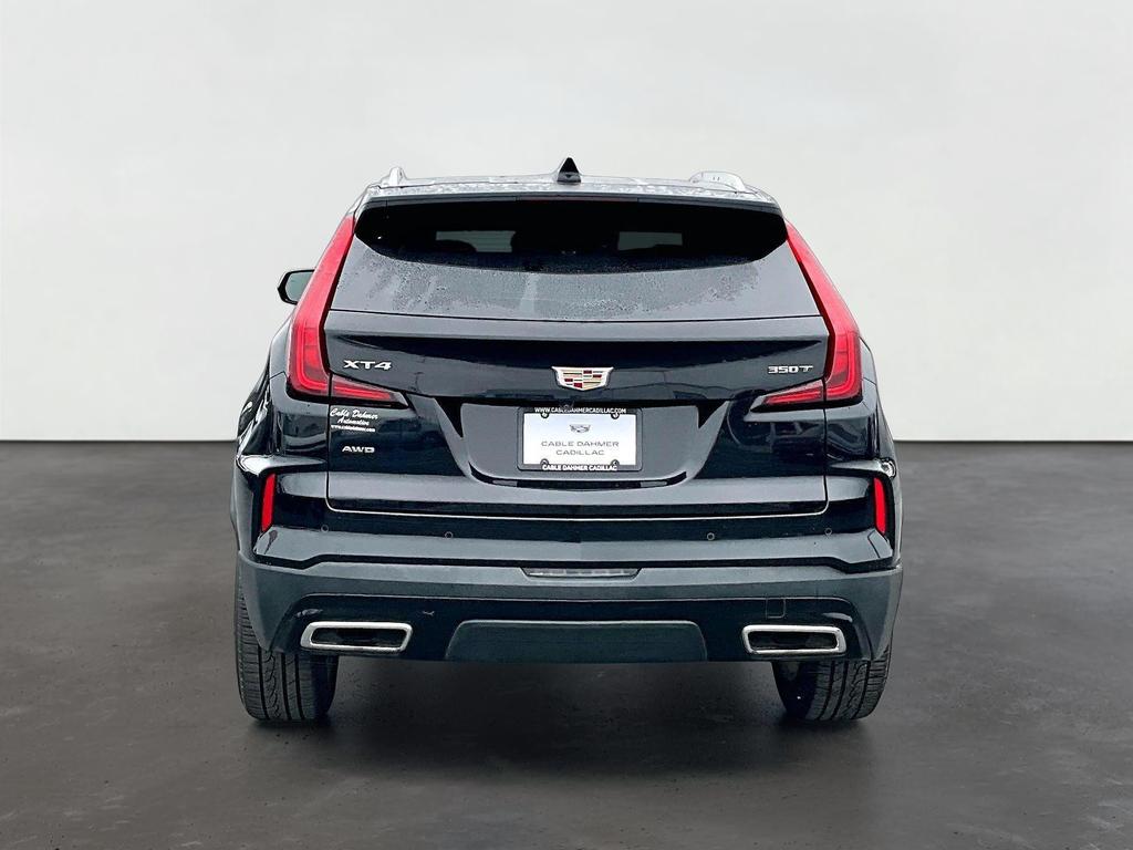 2024 Cadillac XT4 Premium Luxury