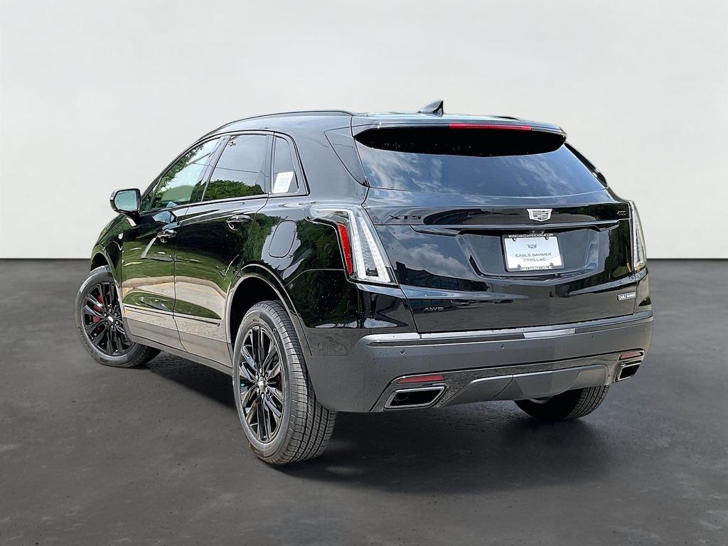 2026 Cadillac XT5 Sport