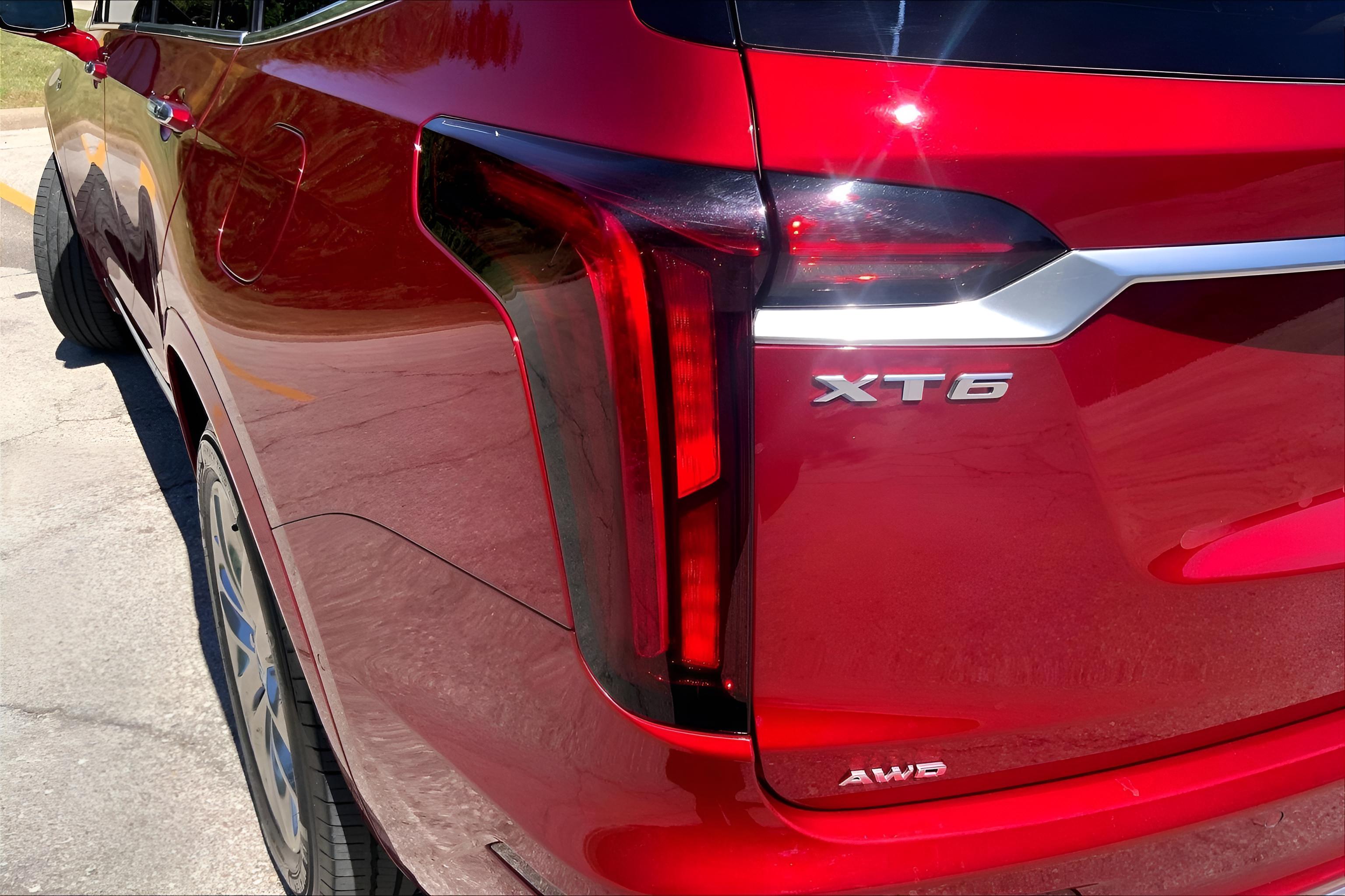 2024 Cadillac XT6 Premium Luxury