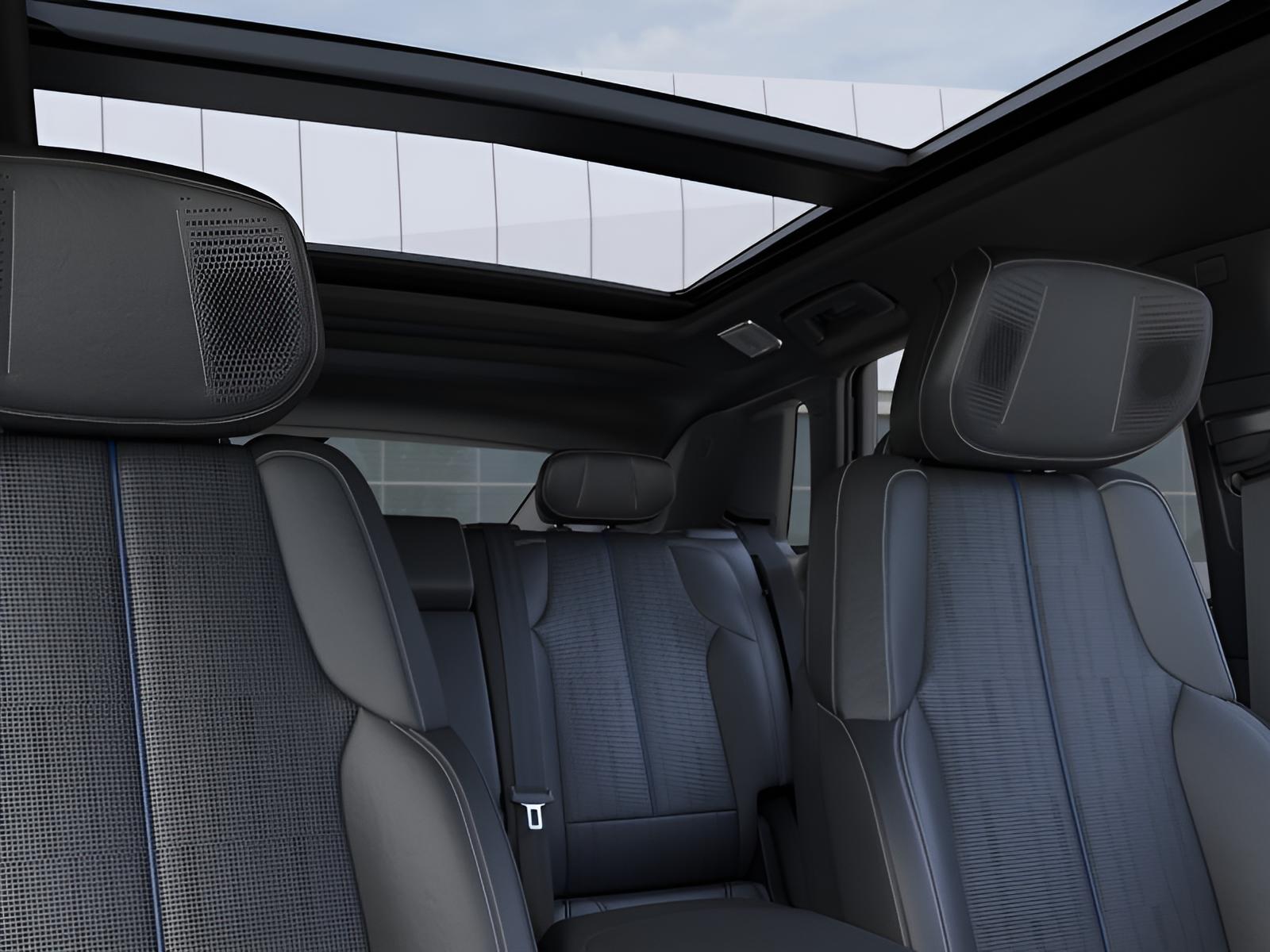 2027 Cadillac LYRIQ Premium Luxury