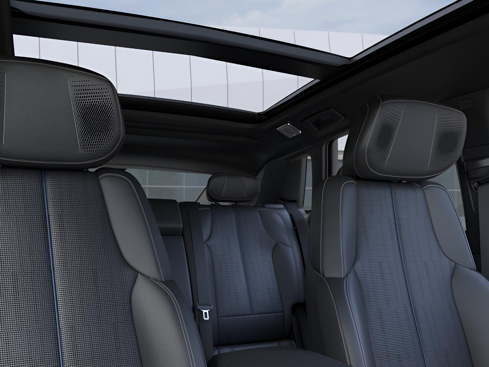 2026 Cadillac LYRIQ Premium Sport