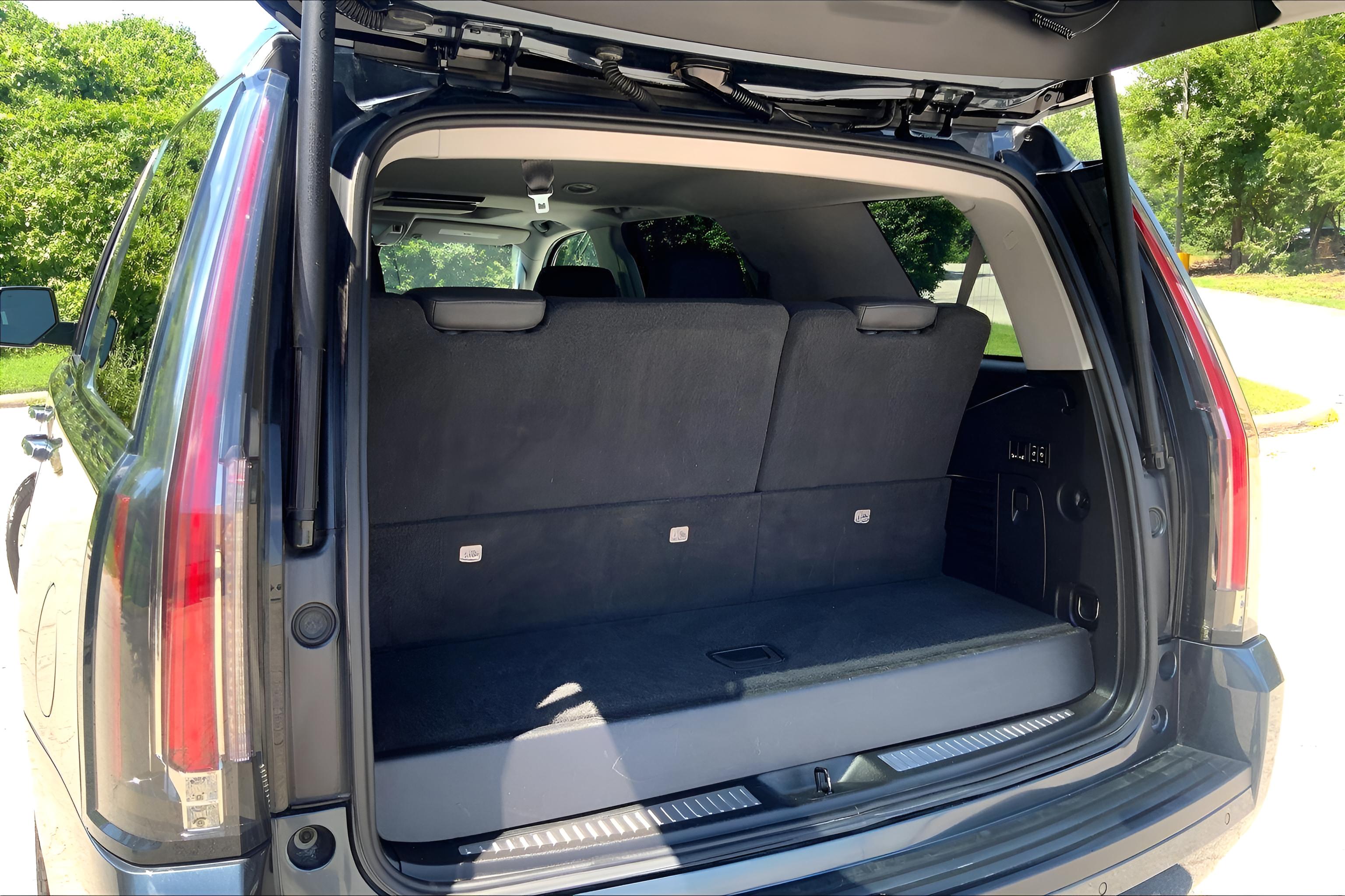 2020 Cadillac Escalade Premium Luxury