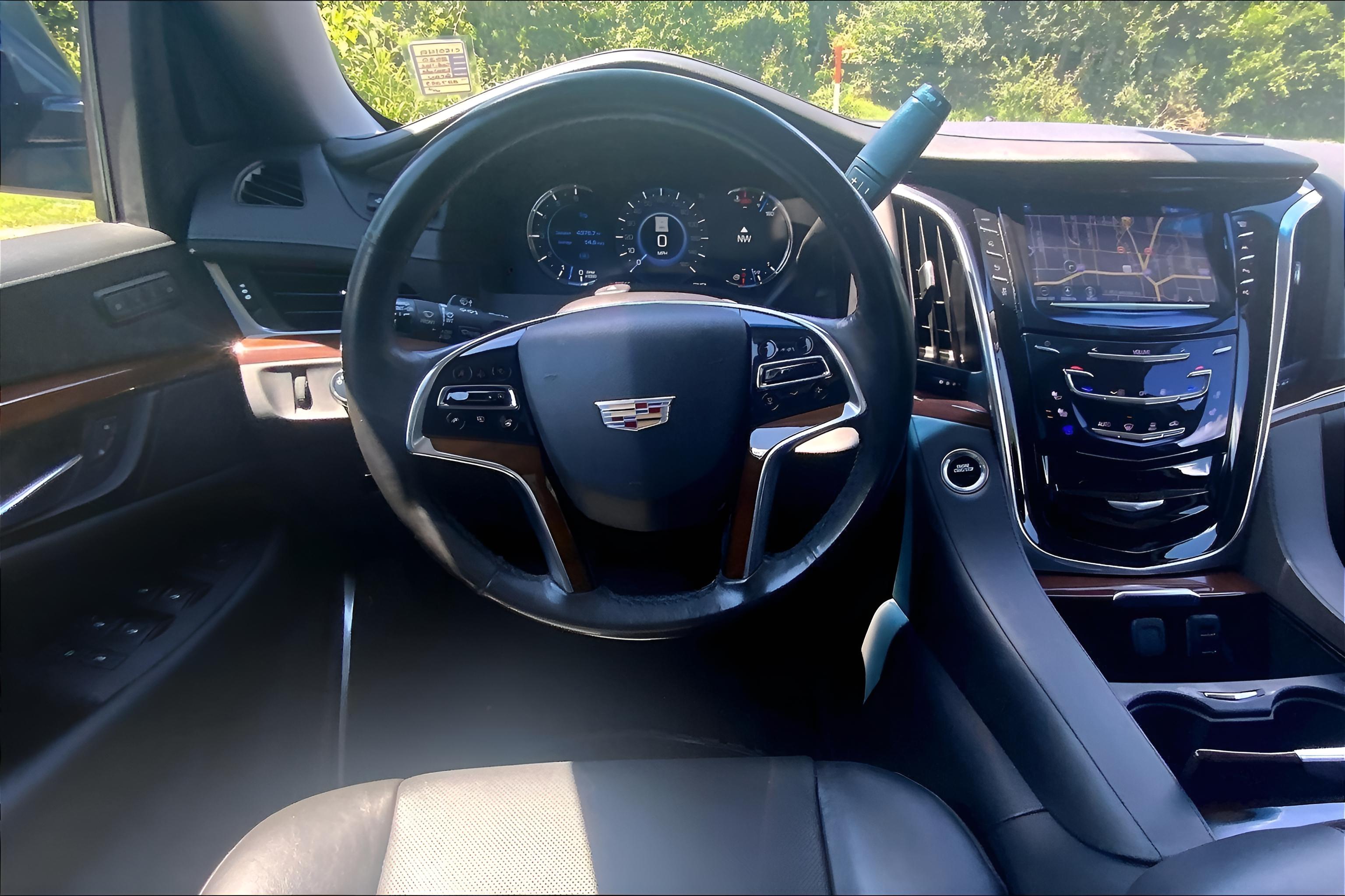 2020 Cadillac Escalade Premium Luxury