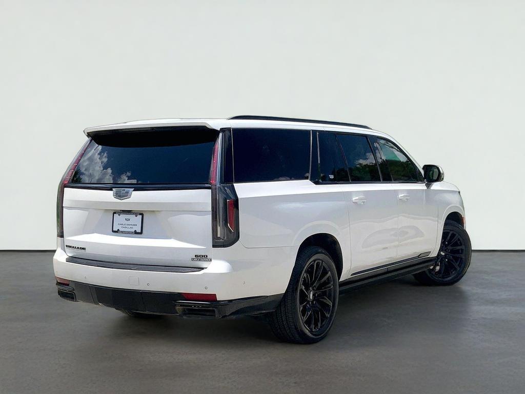 2024 Cadillac Escalade ESV Sport Platinum